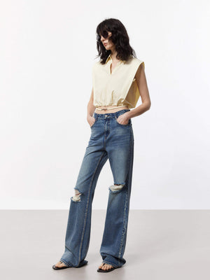 Crop top with sleeveless design and V-neck